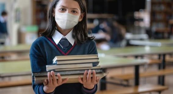 How education contributes to an effective crisis management policy