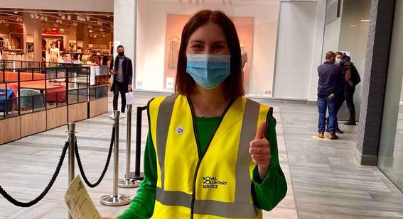 Claire Sanders volunteering as a vaccination steward in Cambridge